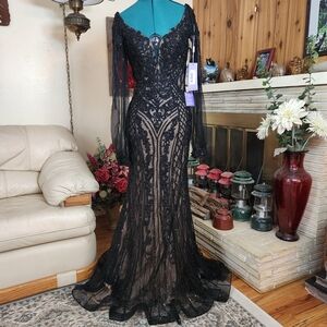 Elegant Black Lace Gown